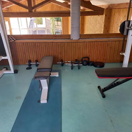 La Metairie & Piscine 2*