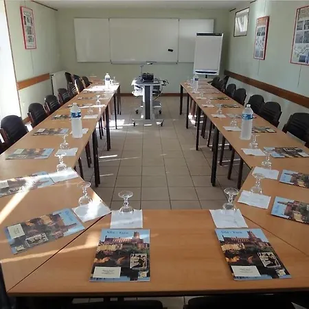 Отель La Metairie & Piscine