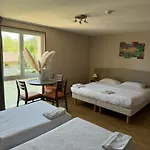 호텔 La Metairie & Piscine