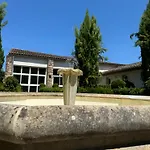 La Metairie & Piscine 콜드즈수르씨엘