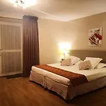 La Metairie & Piscine 콜드즈수르씨엘