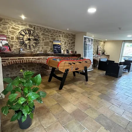 Hotel La Metairie & Piscine Cordes-sur-Ciel