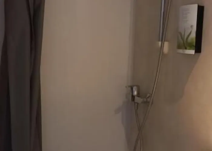 Hotel La Métairie&piscine 2*